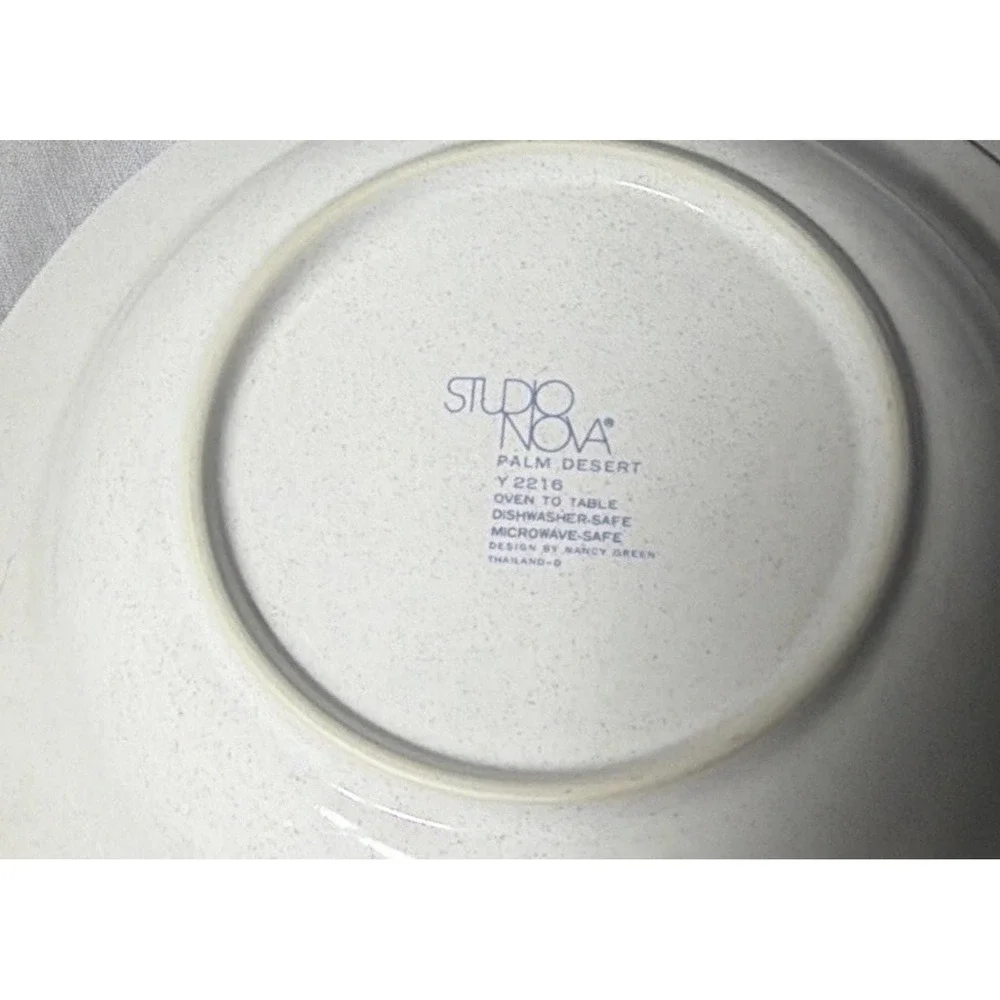 Mikasa Studio‎ Nova Palm Desert 8.25" Rim Soup Bowls/Design by Nancy Green